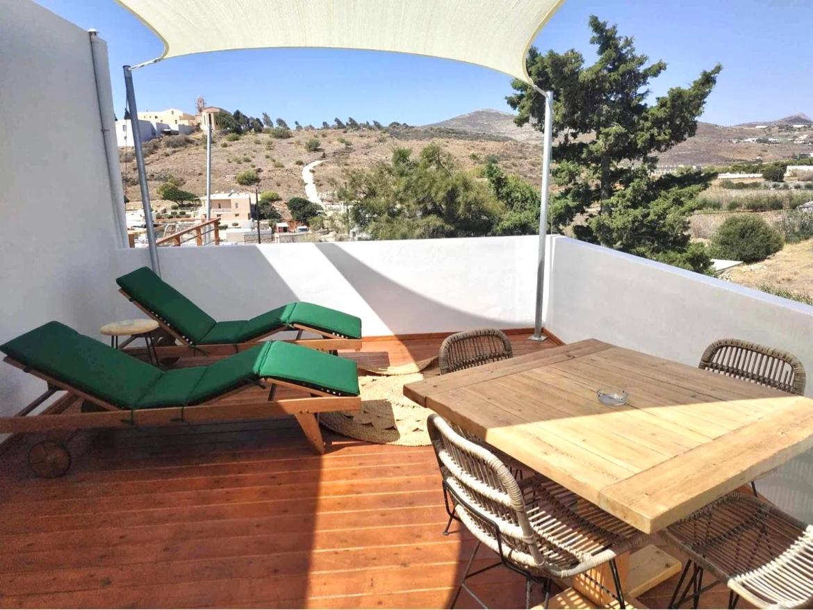 Syros Village Suites Vári Esterno foto