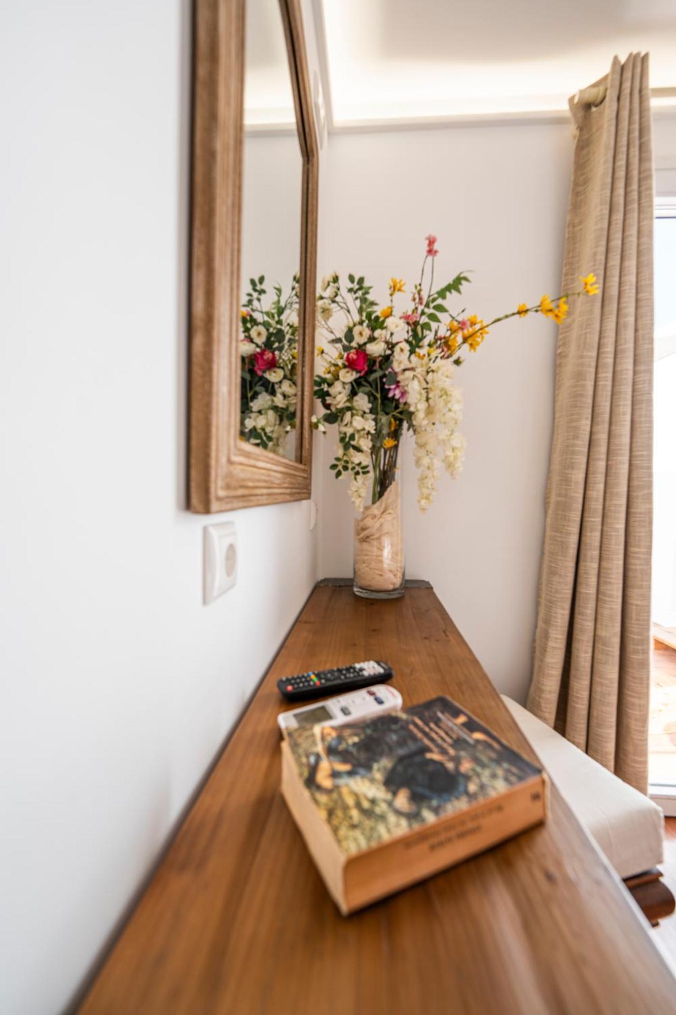 Syros Village Suites Vári Esterno foto