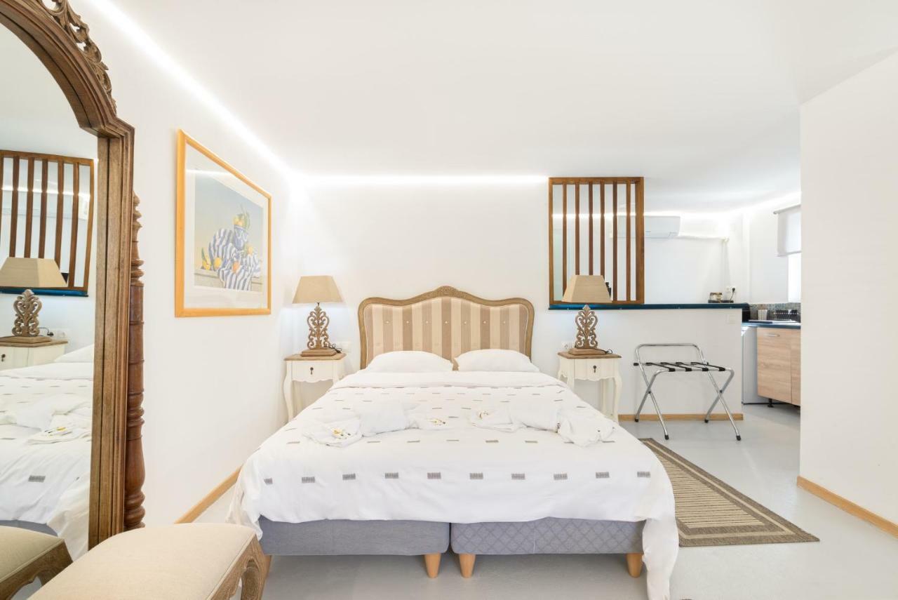 Syros Village Suites Vári Esterno foto