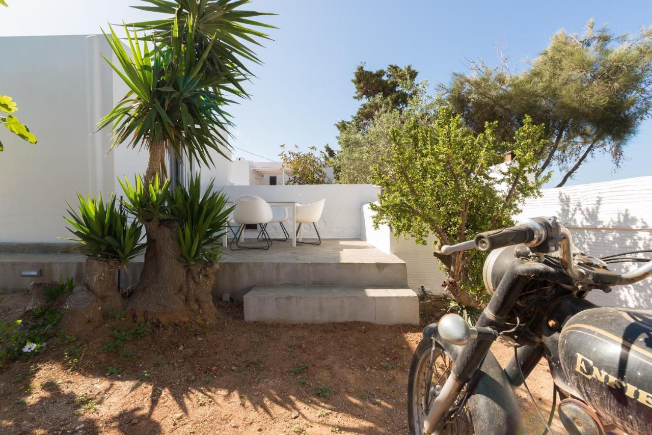 Syros Village Suites Vári Esterno foto