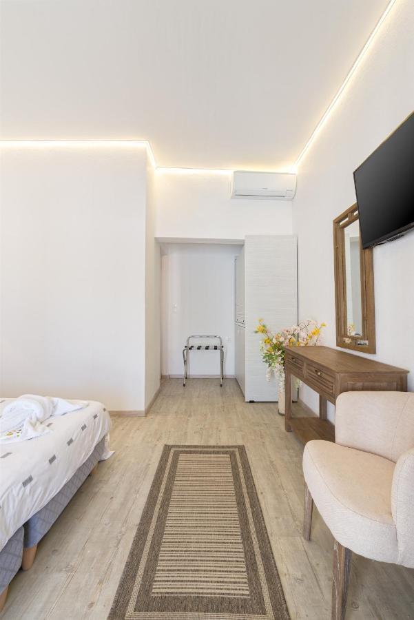 Syros Village Suites Vári Esterno foto